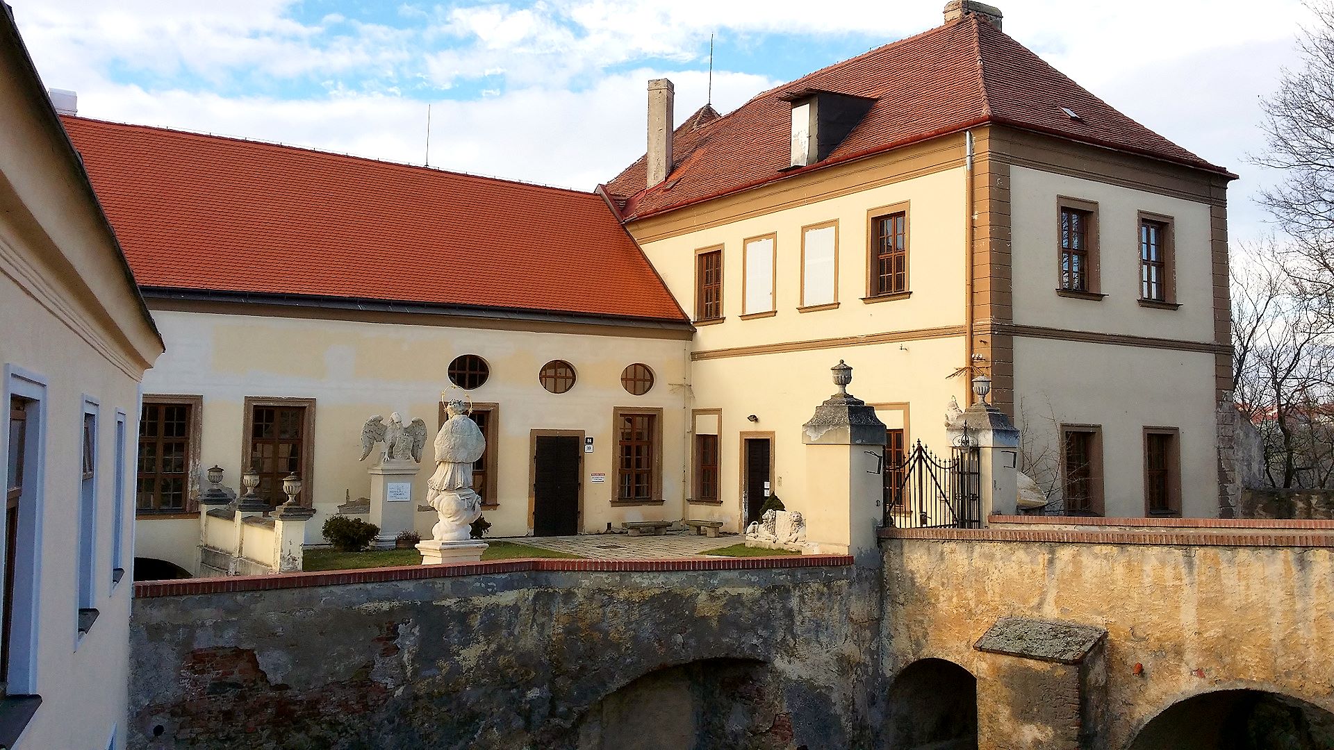Palais anstelle der alten Inneren Burg