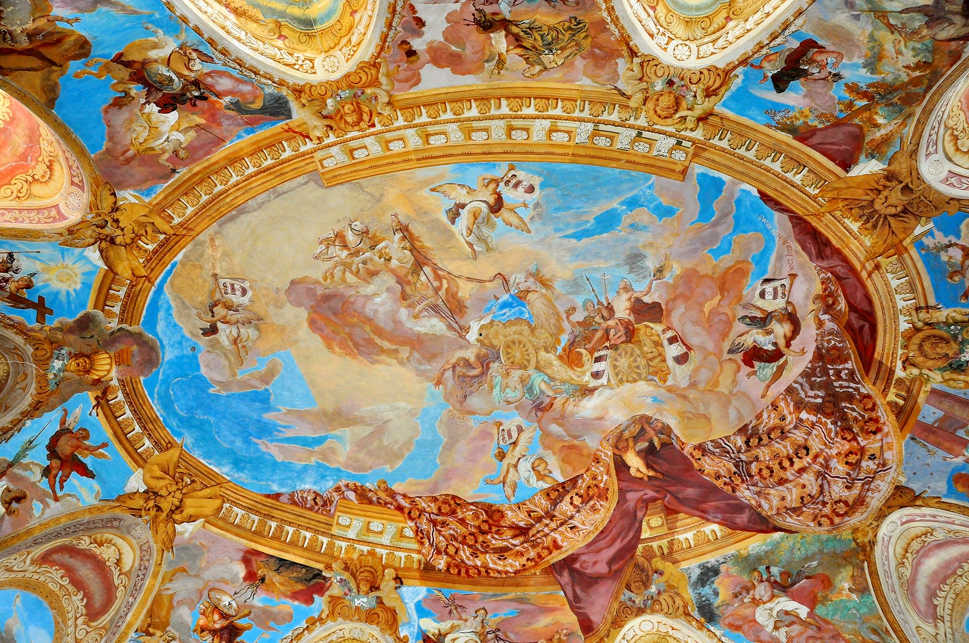 Die Fresken des Ahnensaals schuf Johann Michael Rottmayr