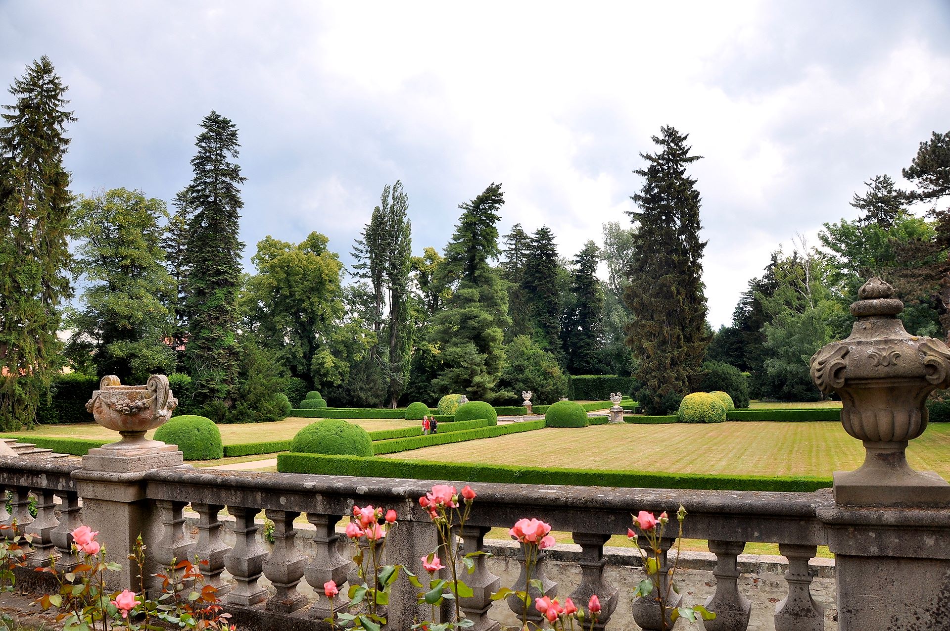 Garten des Schlosses Buchlovice