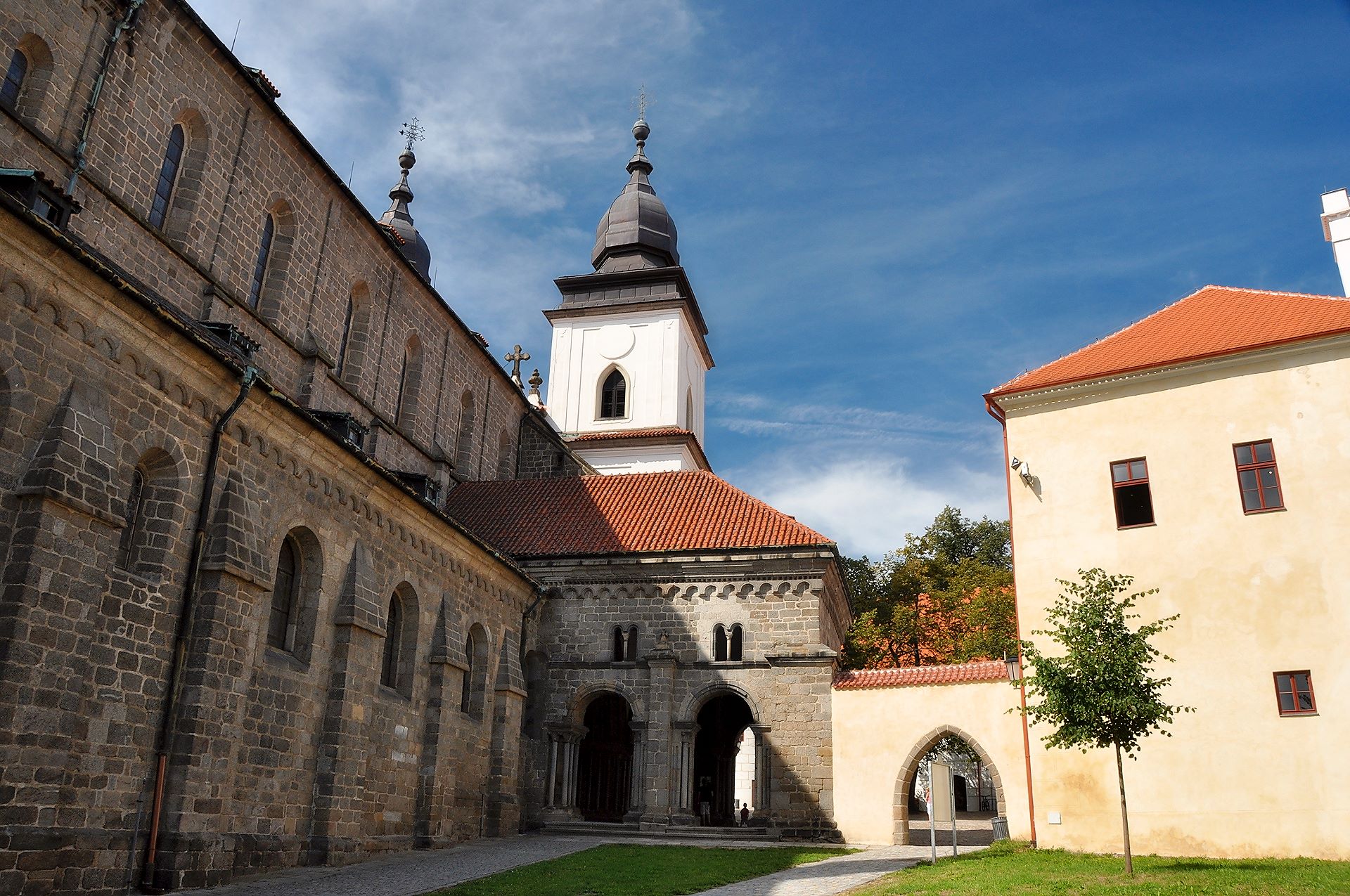 Schloss Třebíč (ehem. Benediktinerabtei) mit Basilika St. Prokop