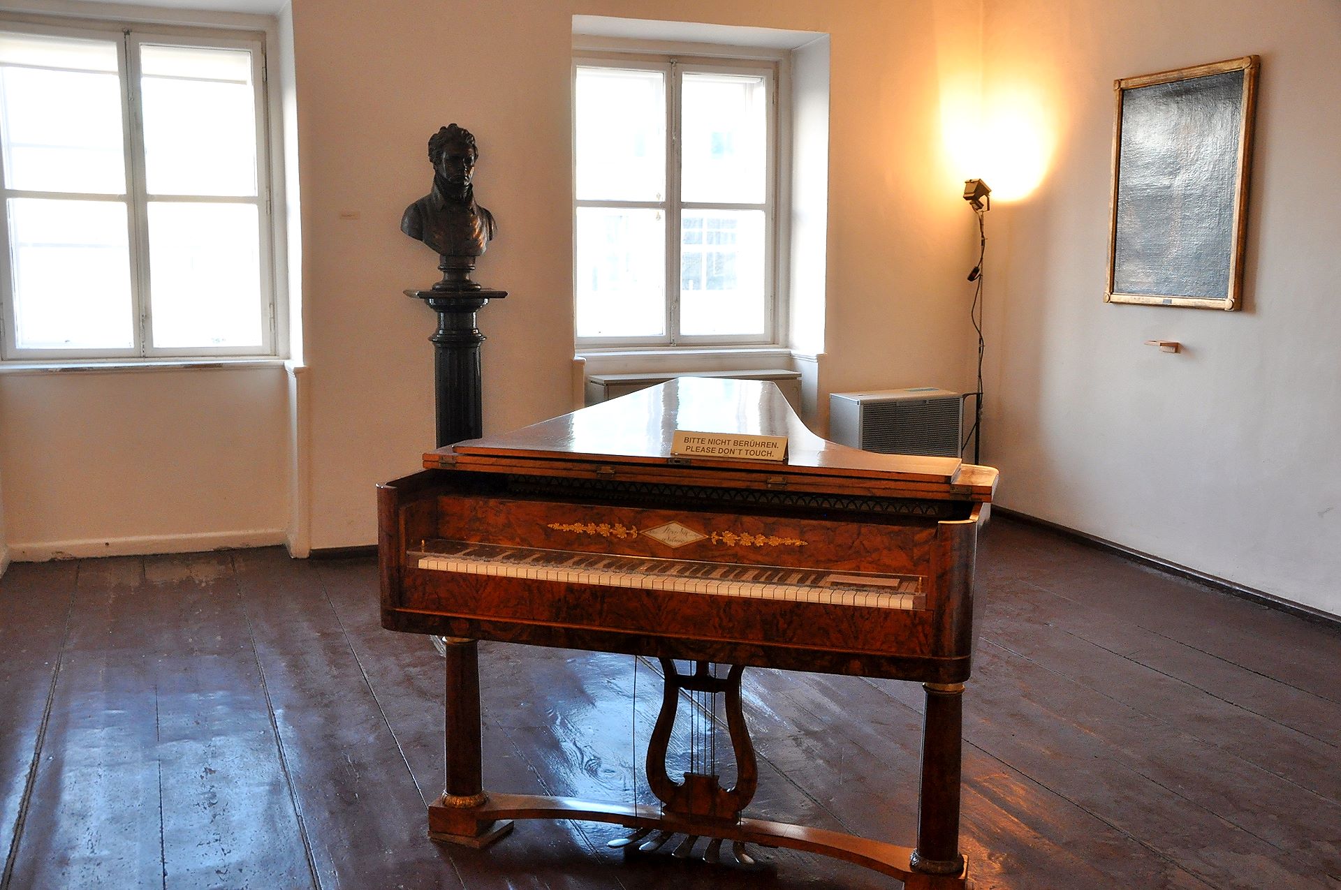 Beethovens Klavier mit 5 Pedalen aus seiner späten Schaffensperiode