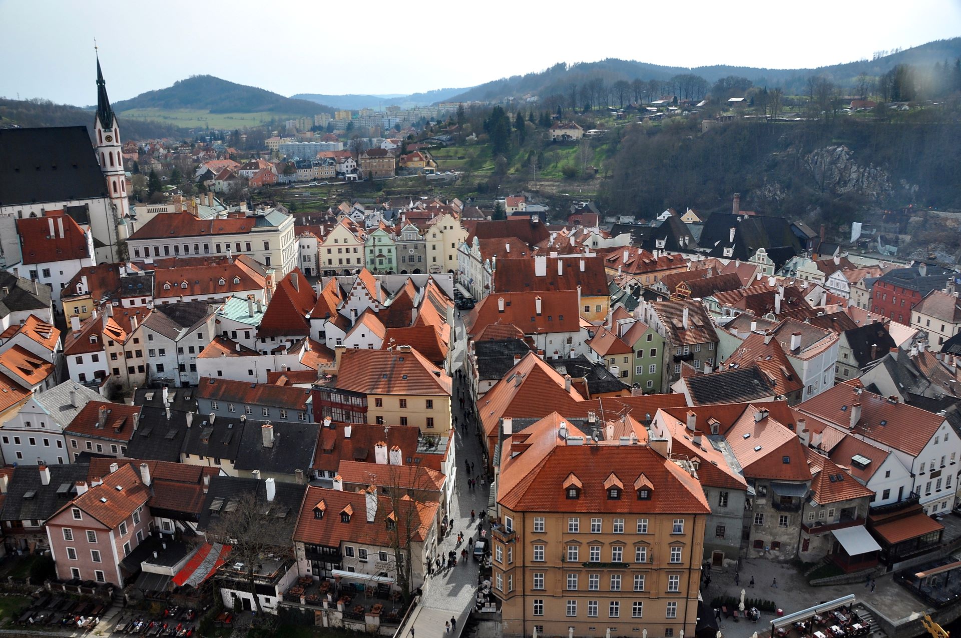 Wahrhaft zu Füssen liegt einem die Altstadt von Krumau, wenn man vom großen Turm runterblickt