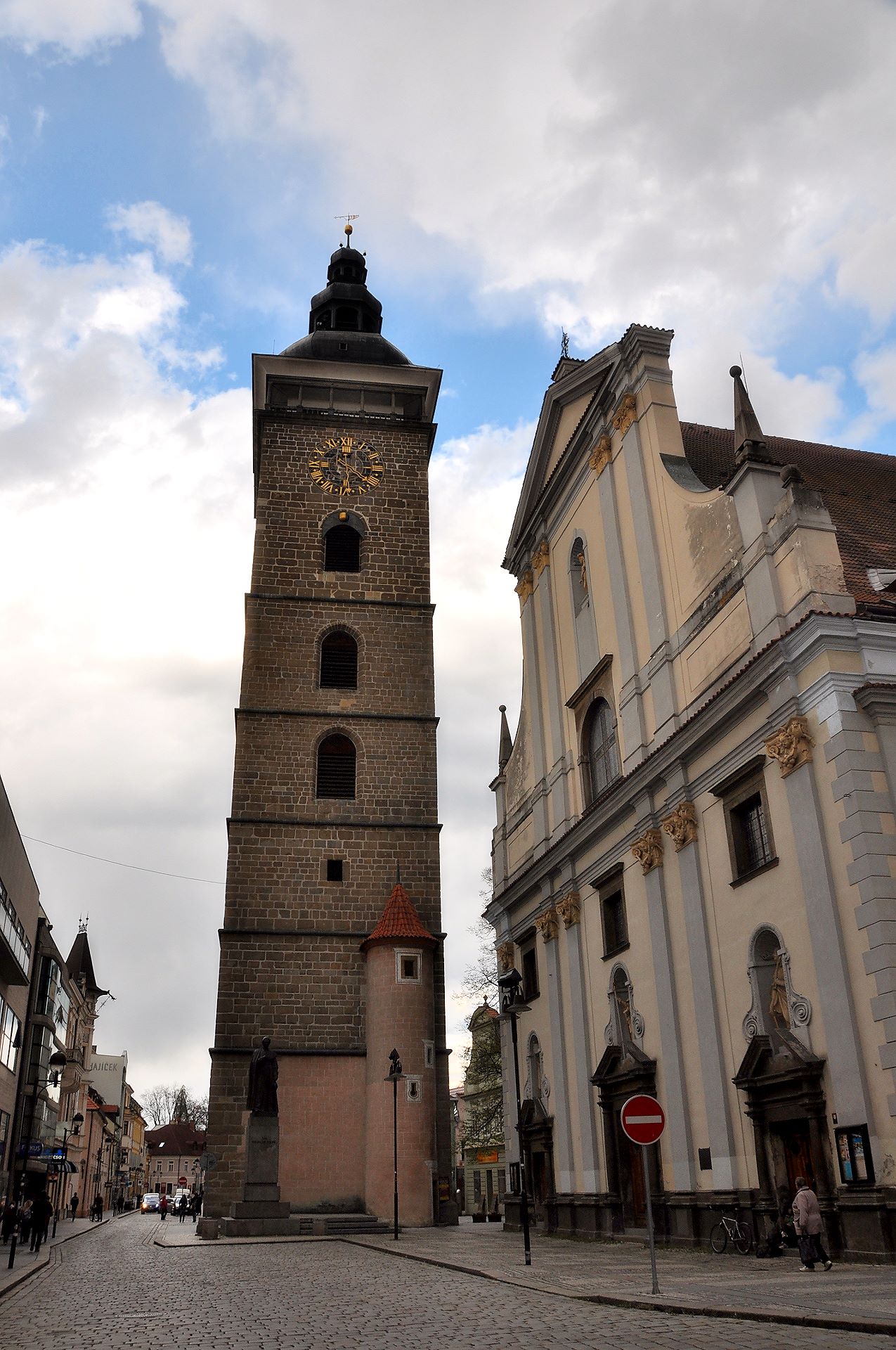 Schwarzer Turm und Kathedrale St. Nikolaus in Budweis