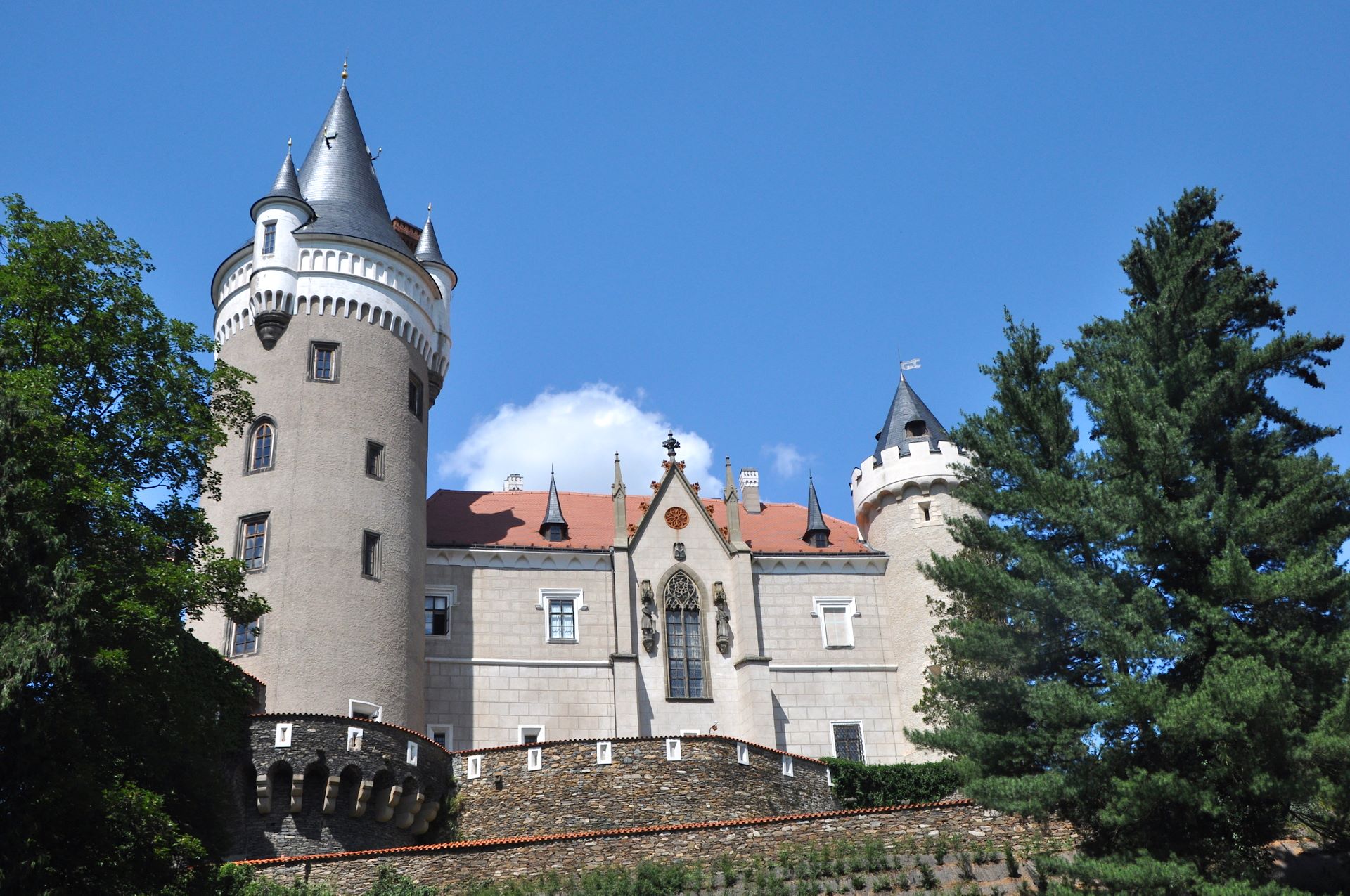 Schloss Žleby