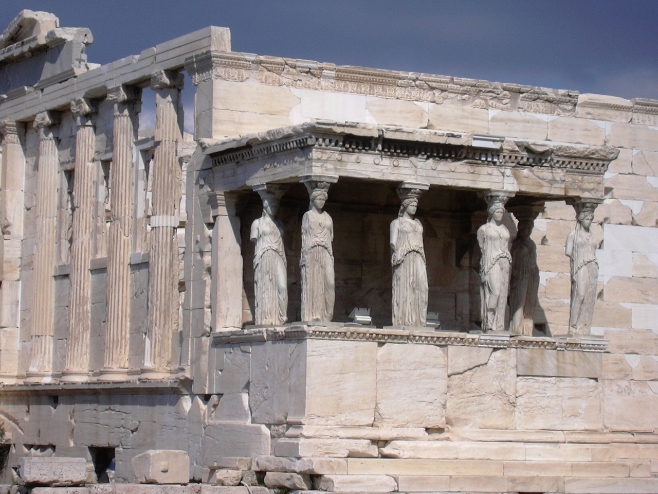 Athen Akropolis, Karyatiden am Erechtheion