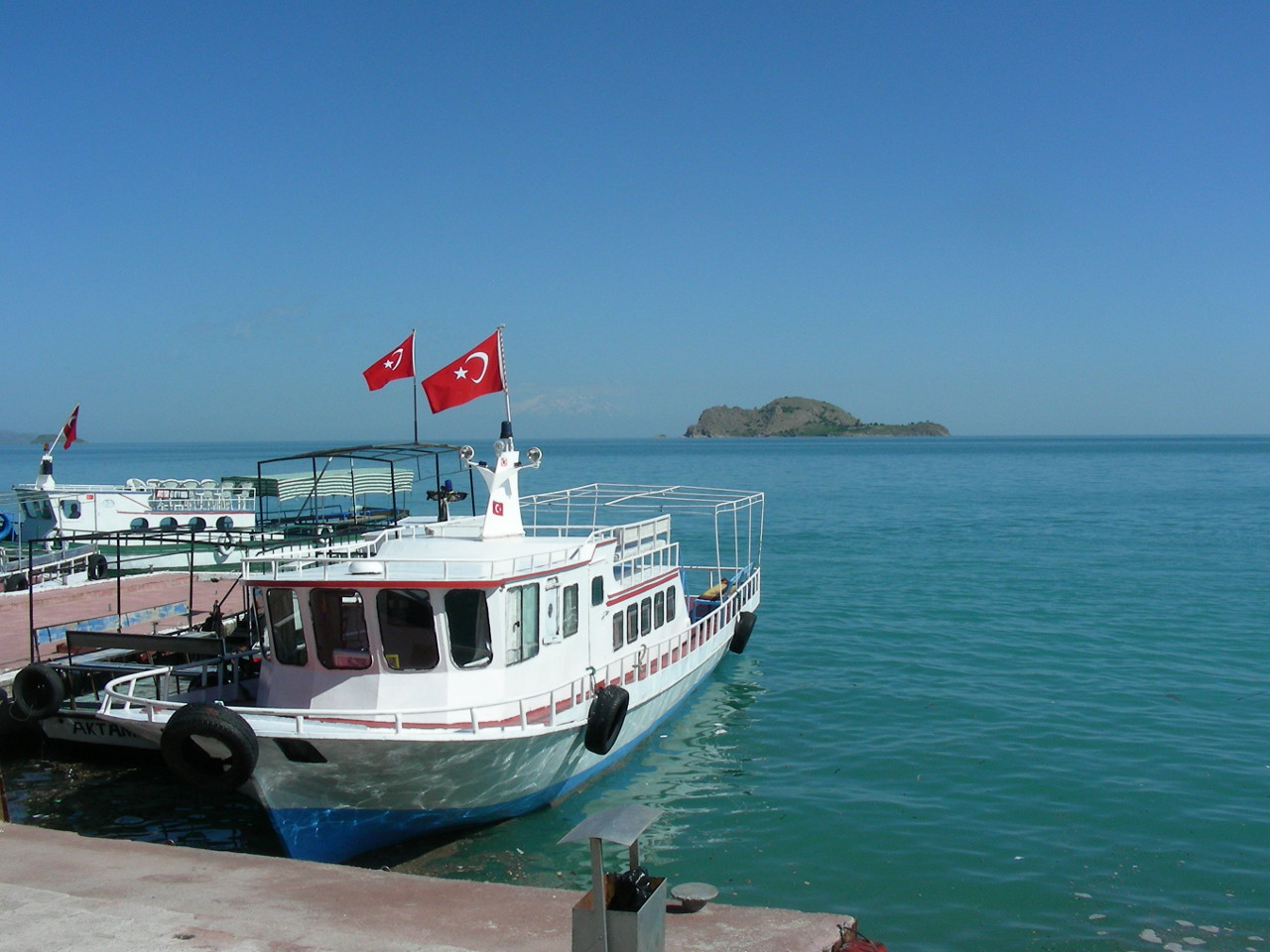 Boot zur Insel Achtamar