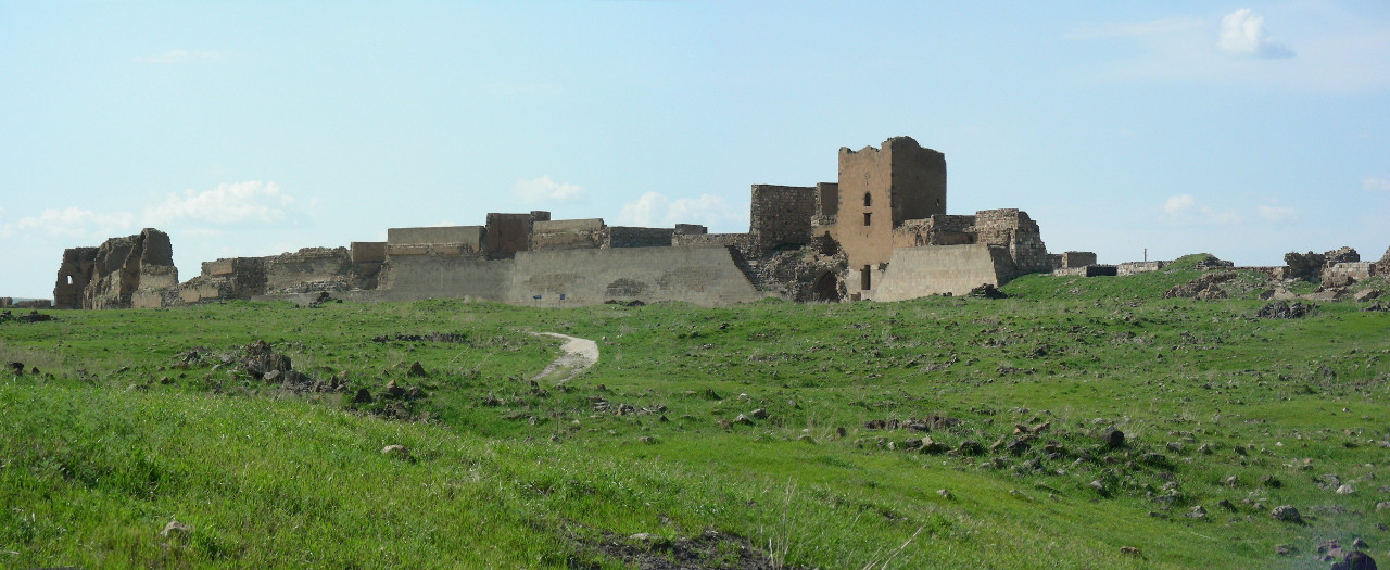 Stadtmauer von Ani