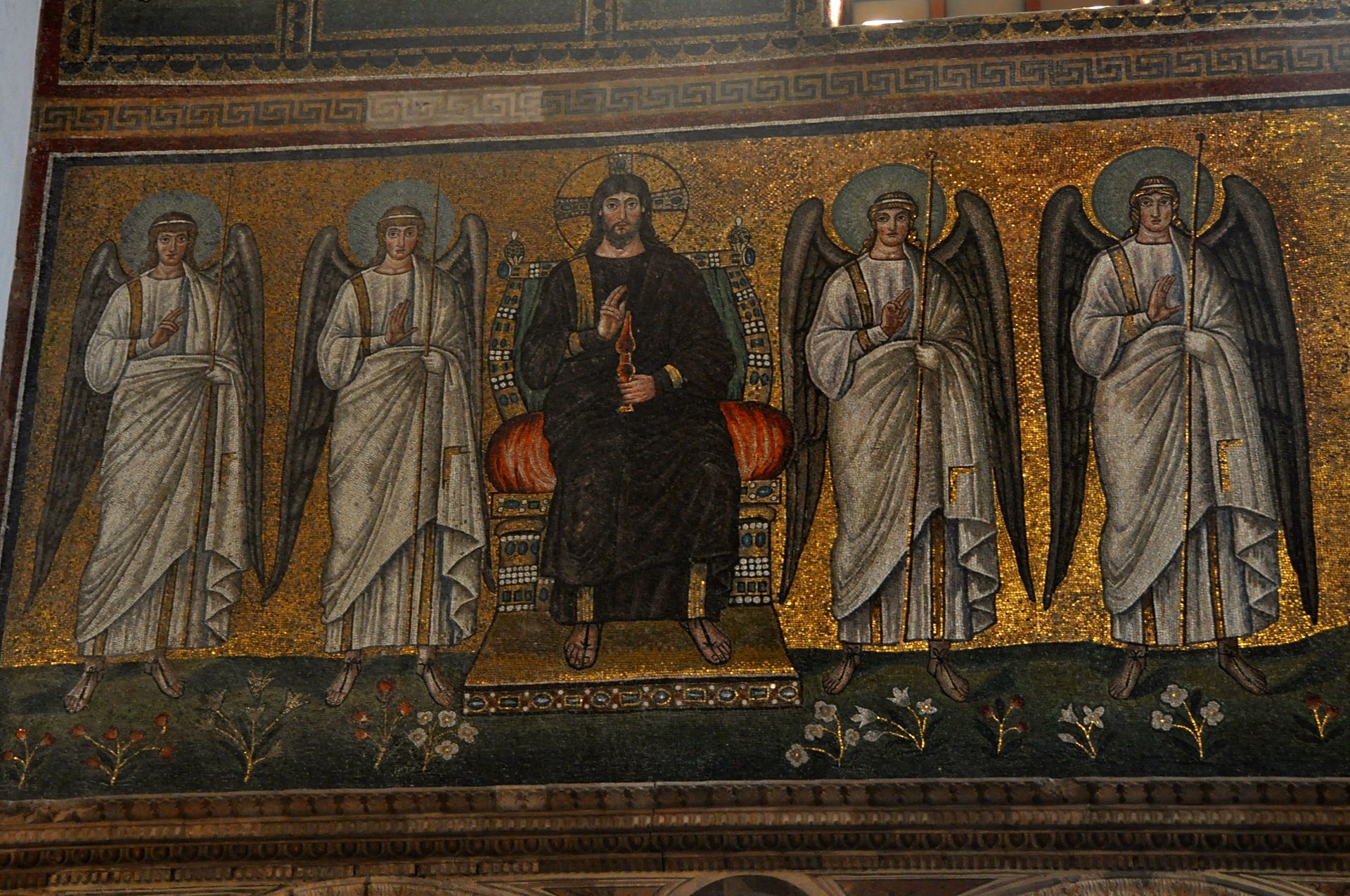 Basilica di Sant’Apollinare Nuovo - Die Heiligenprozession zieht zu dem thronenden Christus