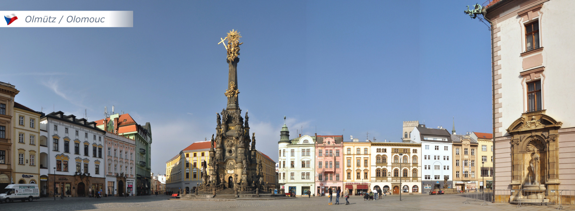 Olmütz - Oberring mit Dreifaltigkeitssäule und Rathaus