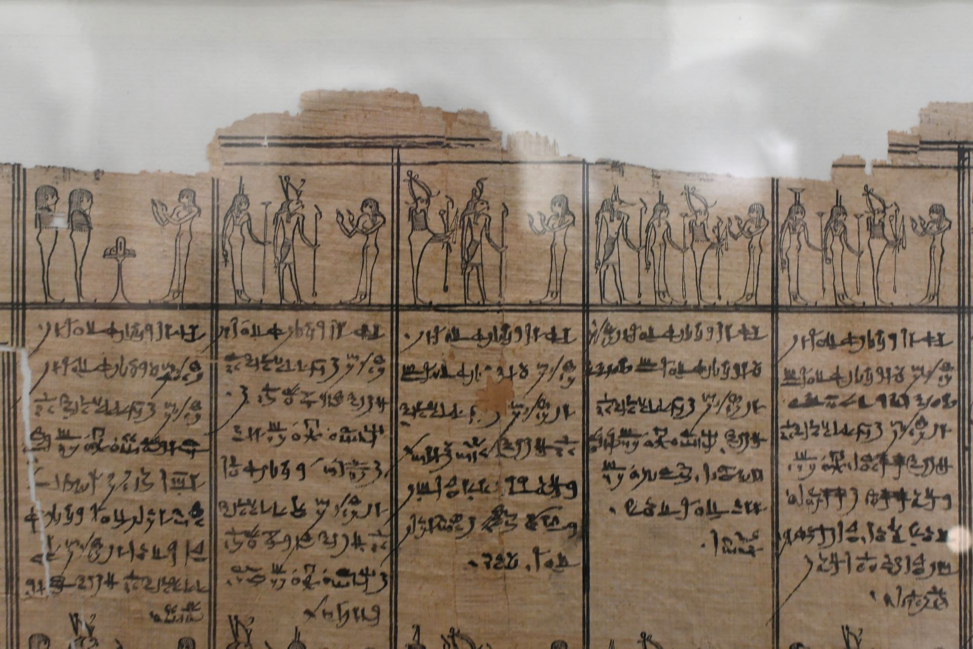 blog:2018-11-17-texte-aus-ferner-zeit:2018-11-17-wien-papyrusmuseum-062b.jpg