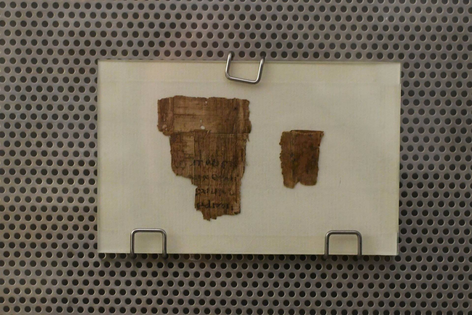 blog:2018-11-17-texte-aus-ferner-zeit:2018-11-17-wien-papyrusmuseum-137b.jpg