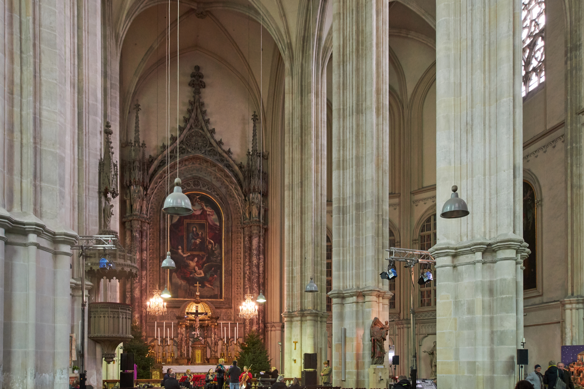 blog:2019-01-11-rund-und-klein:2018-12-22-minoritenkirche-82b.jpg