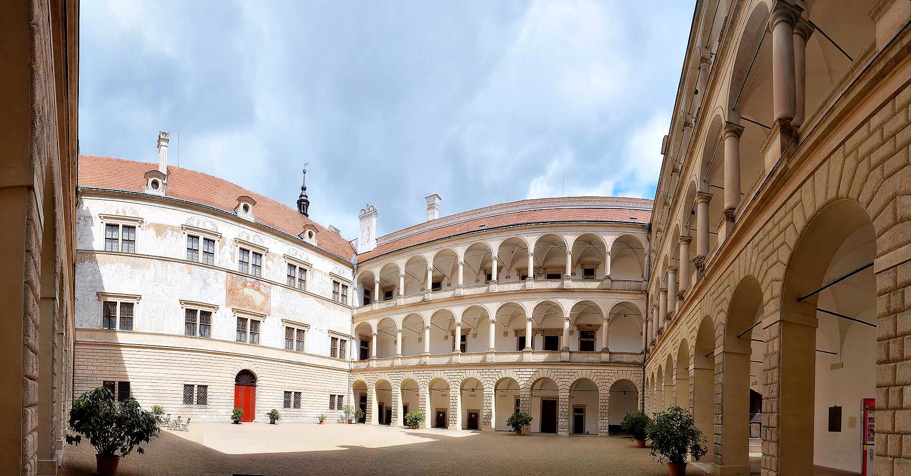Innenhof von Schloss Litomyšl