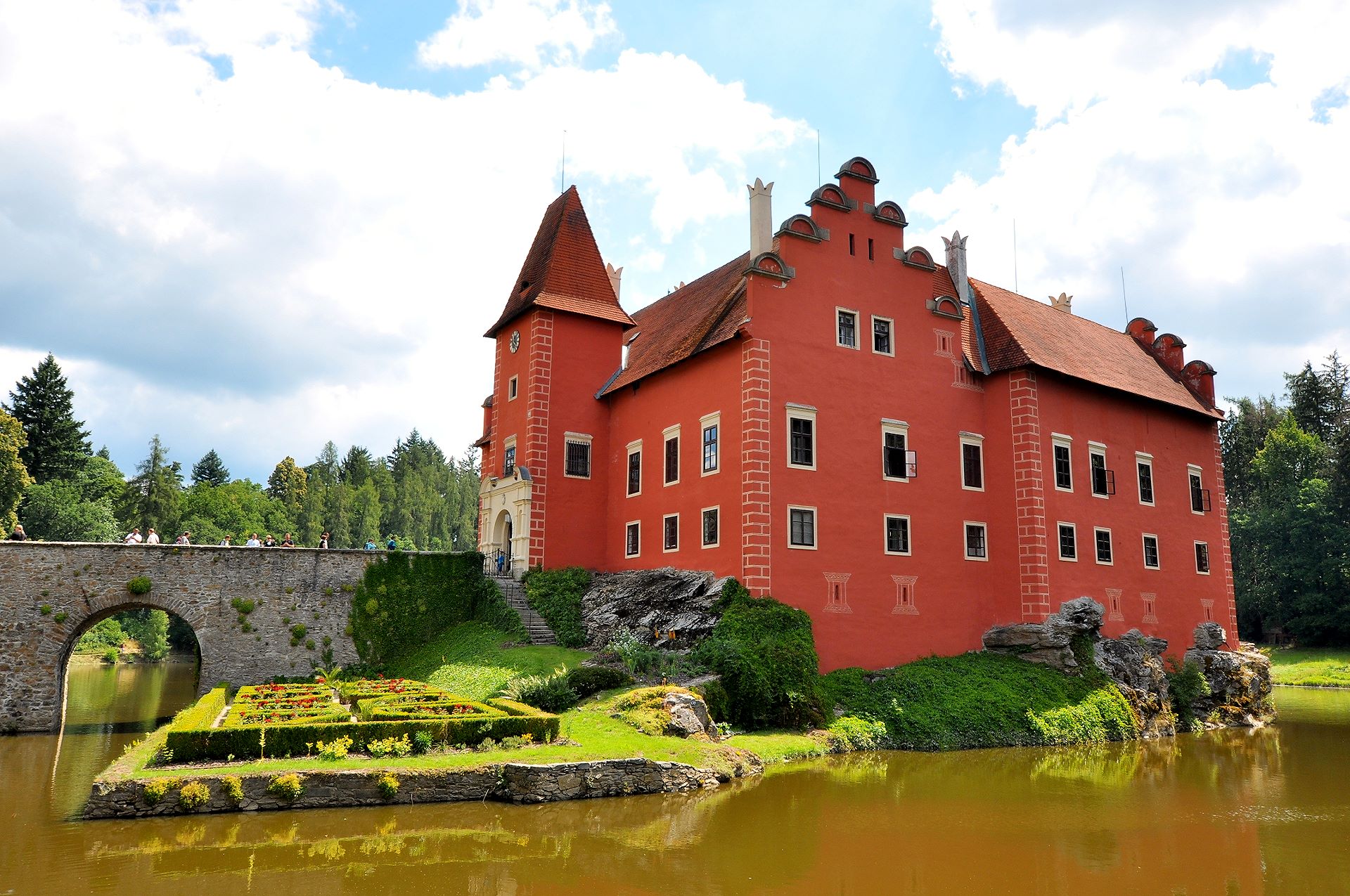 Wasserschloss Červená Lhota