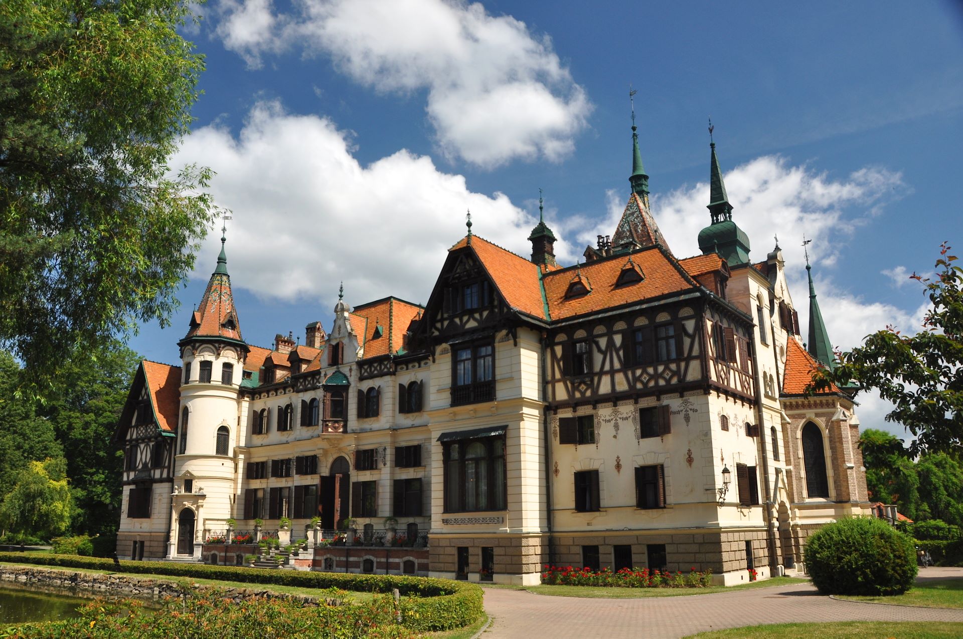 Schloss Lešná
