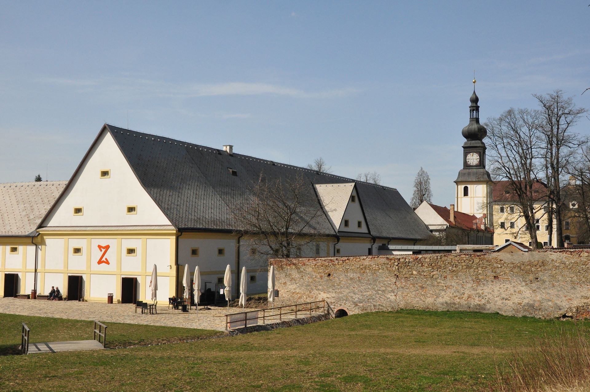 Besucherzentrum in der ehemaligen Brauerei des Klosters Žďár