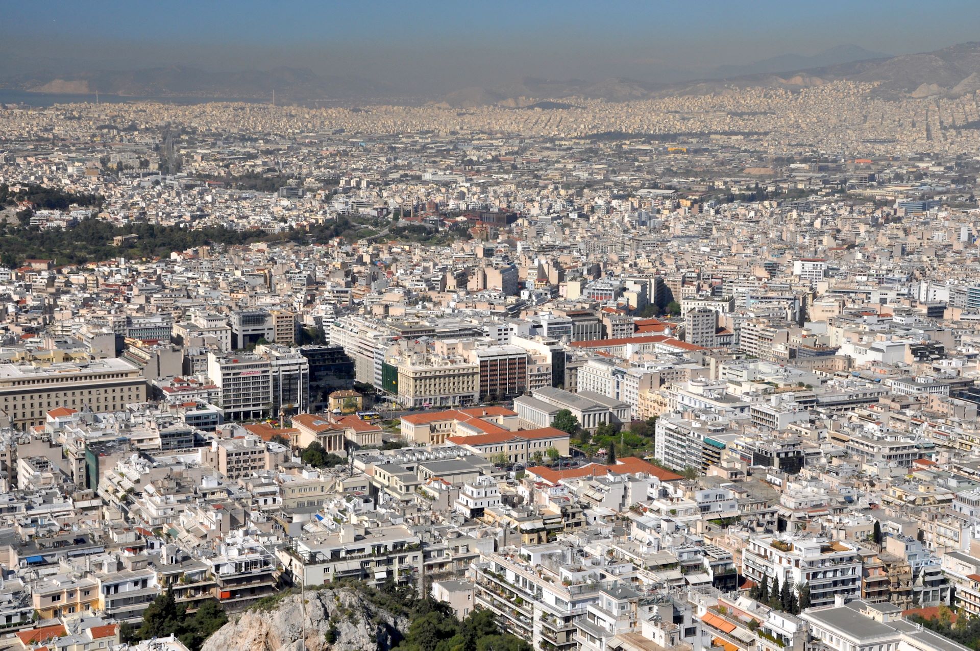 Die  „Athener Trilogie” vom Likabitos-Hügel